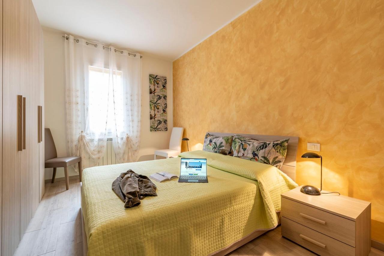 Ponte Squero Flat M0270423226 Apartment Venesia Bagian luar foto